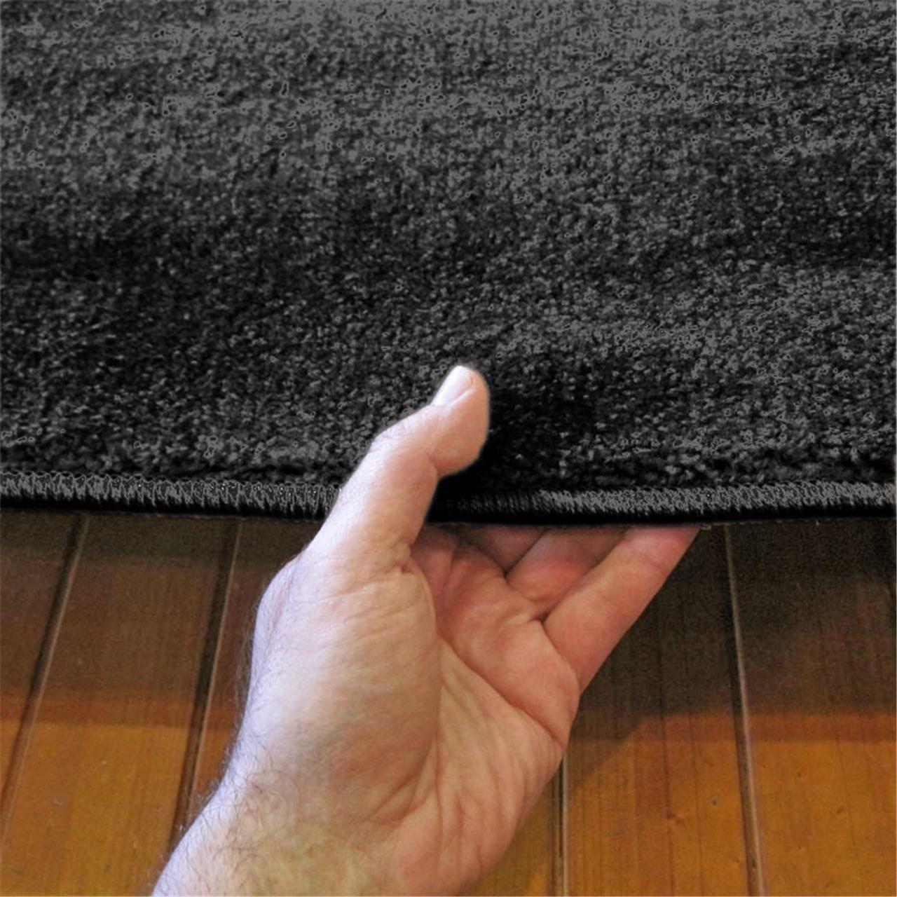 Europa 1000 Black Rug