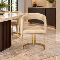 CAMILLA DINING CHAIR