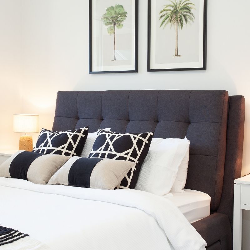 Verona Bed with 4 Drawers, 2 on each side