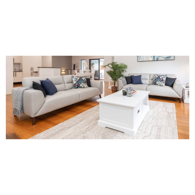 Sophisticated Sonoma 3+2 lounge in Silver, Gunmetal, or Tangerine, with quilted leather seats and sturdy timber legs for a premium finish.