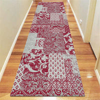 Boston 583 Red Rug