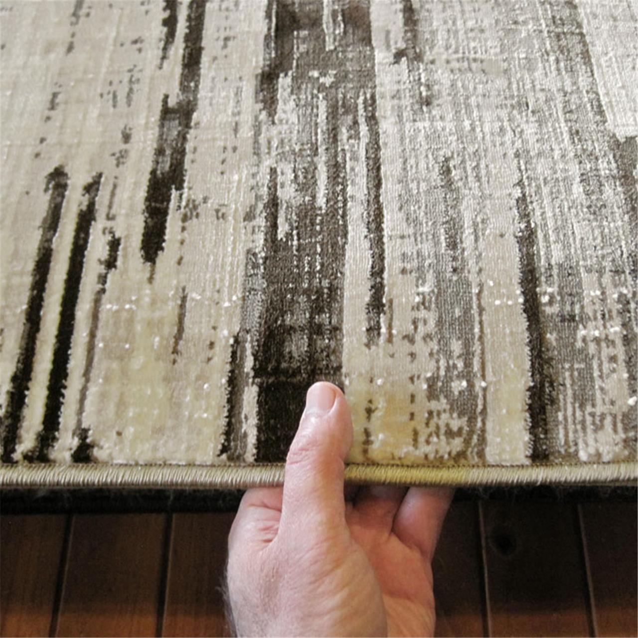 SATIN 794 - Brown Rug