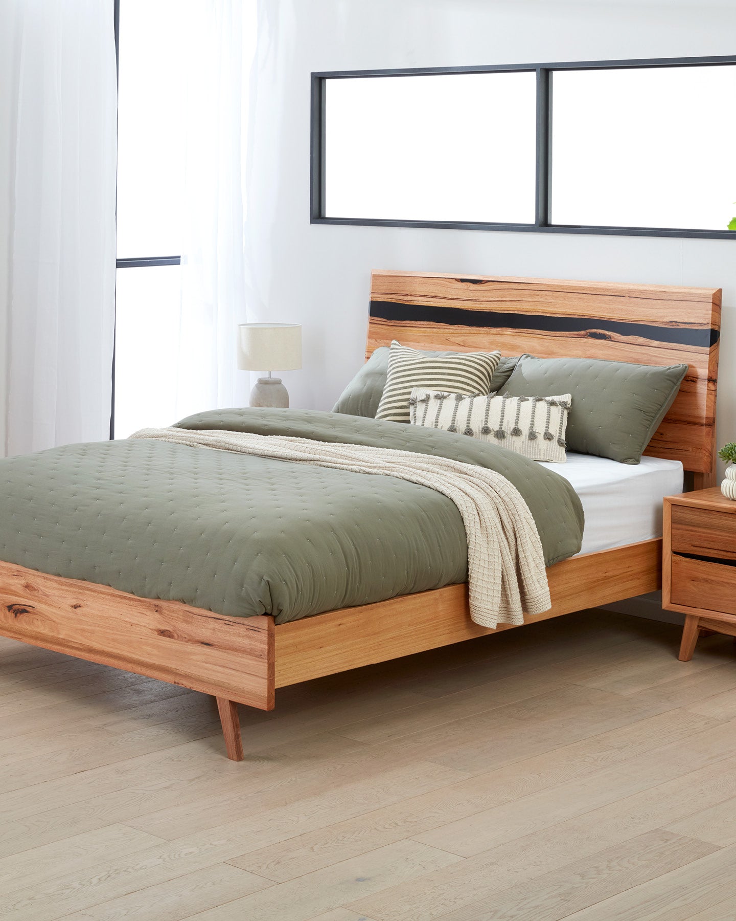 Nords Queen Solid Timber Bed